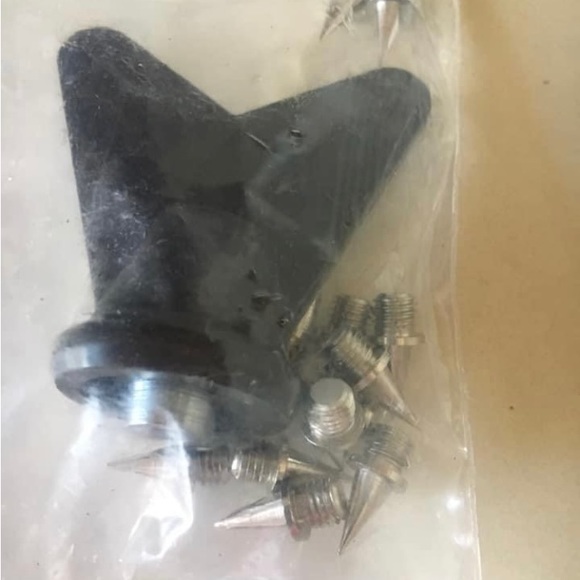 🍂Cleat Kit NEW - Picture 2 of 3